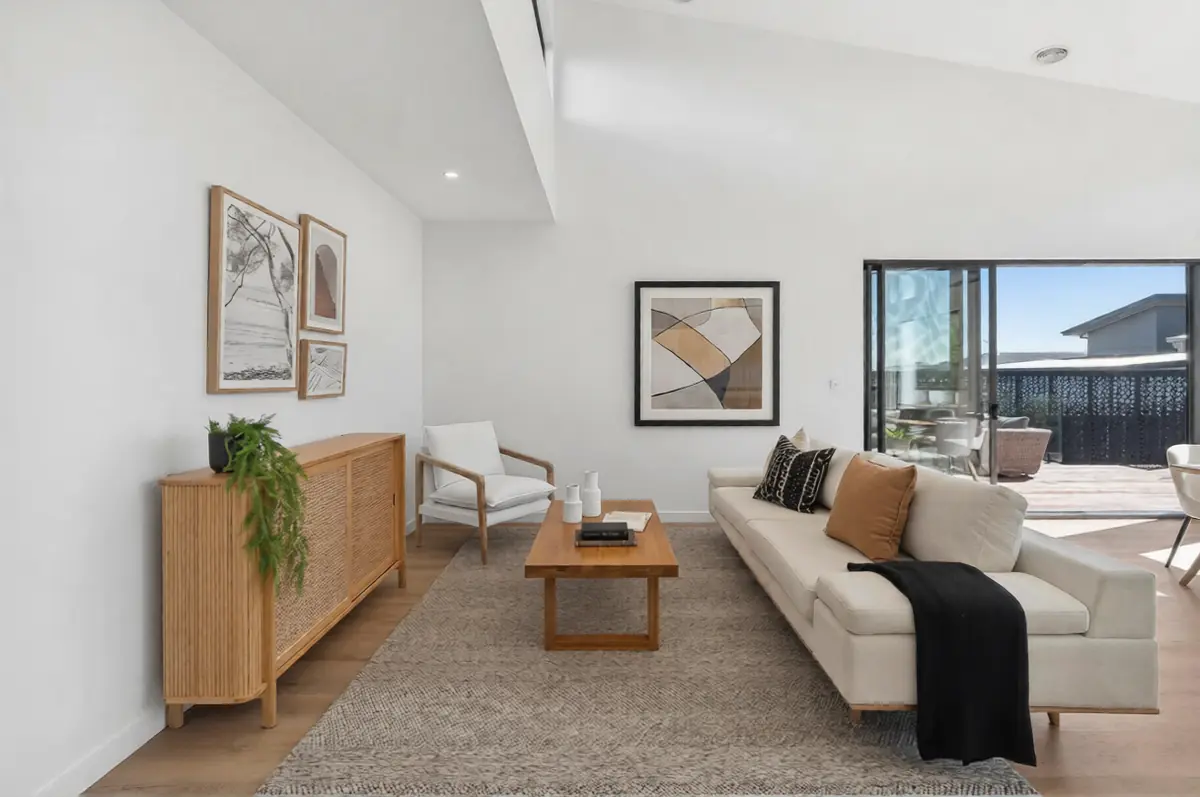 Living room with outdoor access, Boyanton Street Canberra